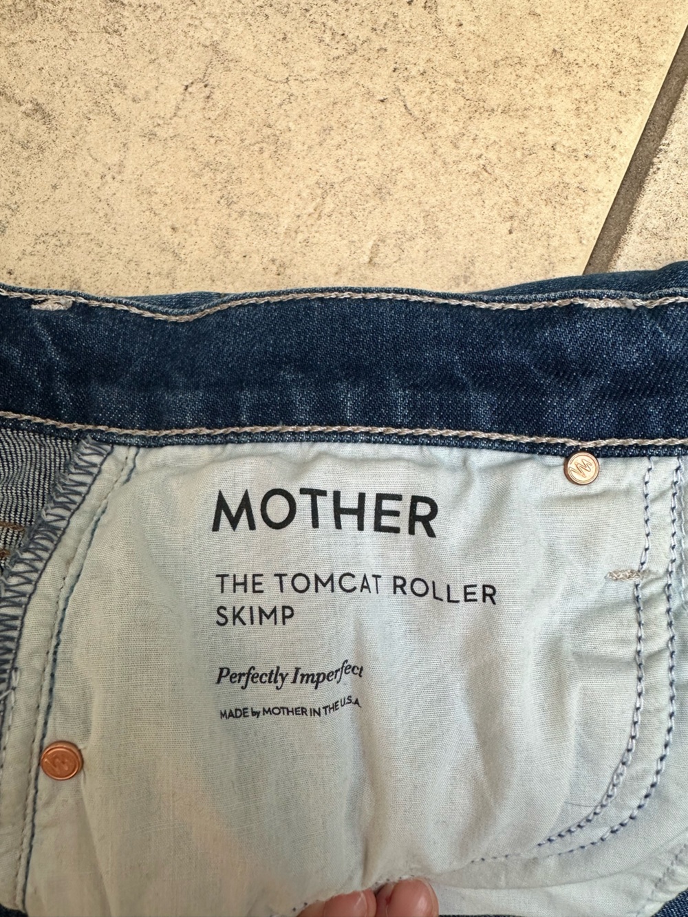 Mother The Tomcat Roller Skimp Jeans - Picture 6 of 8
